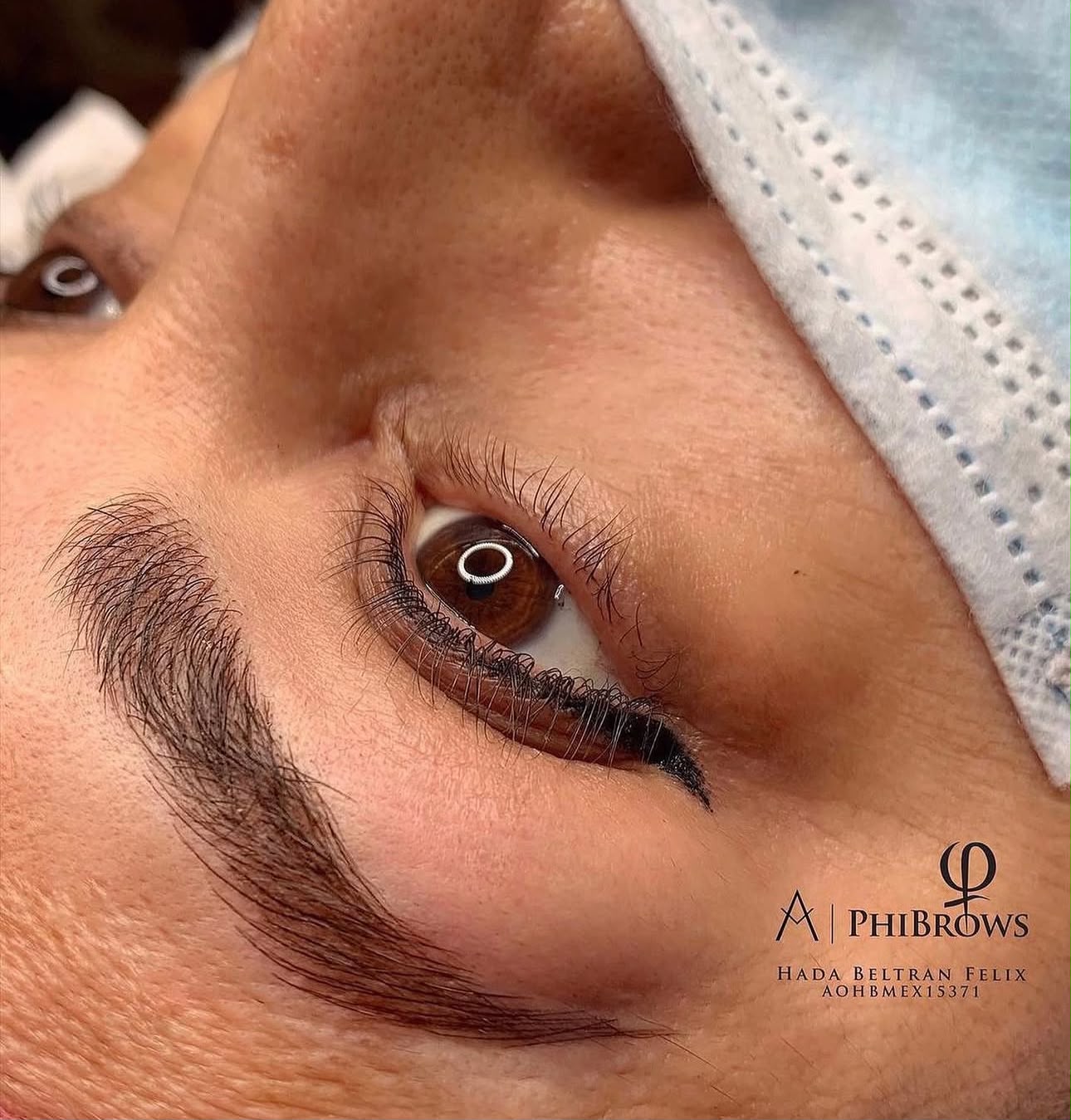 Micropigmentación de ojos